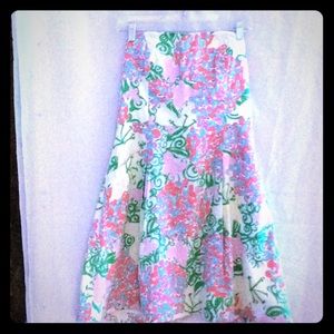 Lilly Pulitzer dress strapless. Size 10
